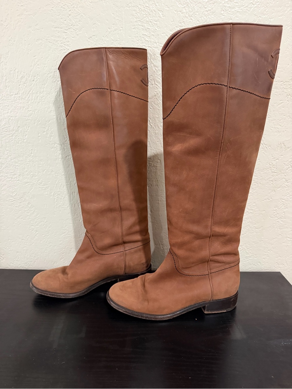 Chanel Brown Suede Leather Tall Riding Western Boot & Signature CC — Size 37 - Picture 4 of 8